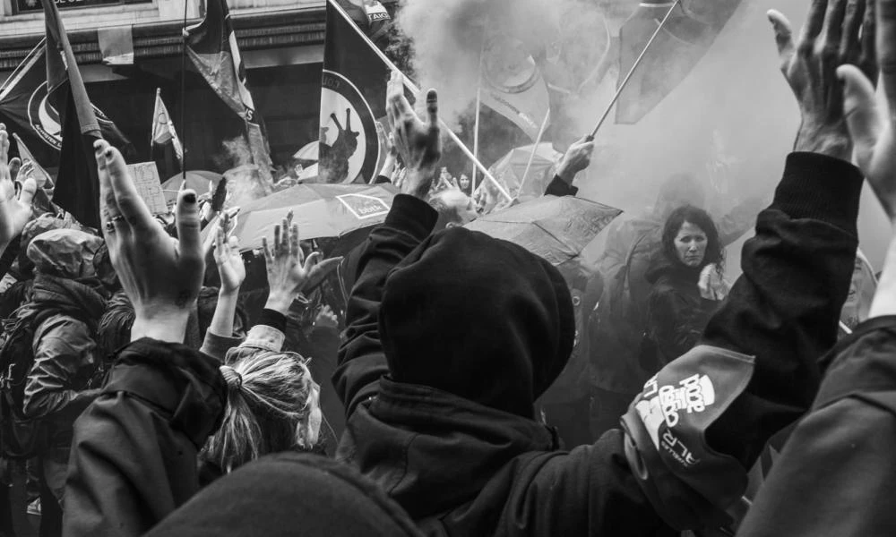 Βέλγιο: Χιλιάδες διαδηλωτές στις Βρυξέλλες κατά της ακροδεξιάς